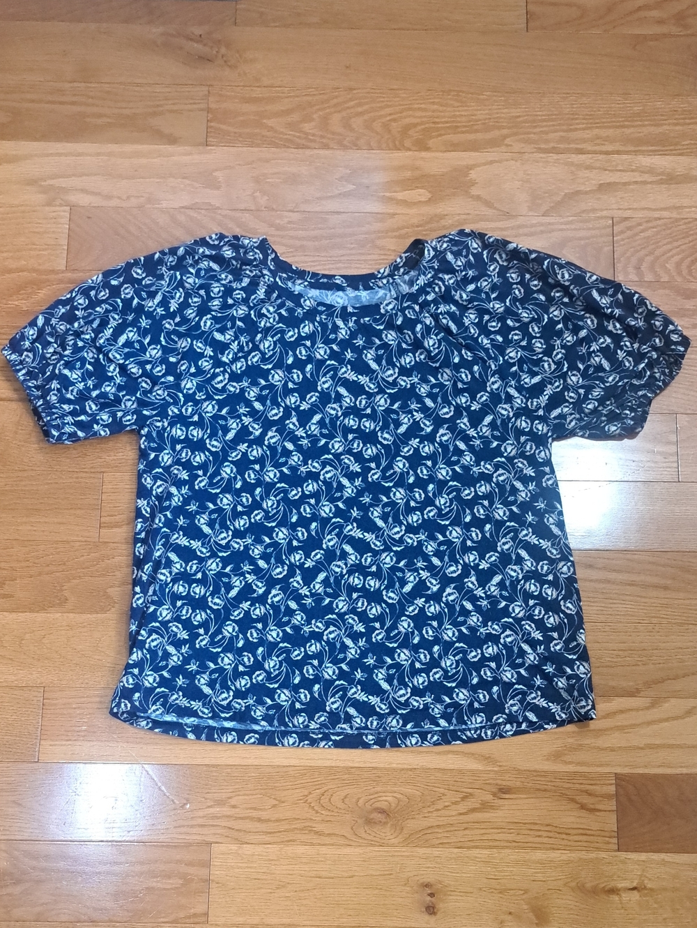 AnyBody Navy Short-Sleeve Floral Tee